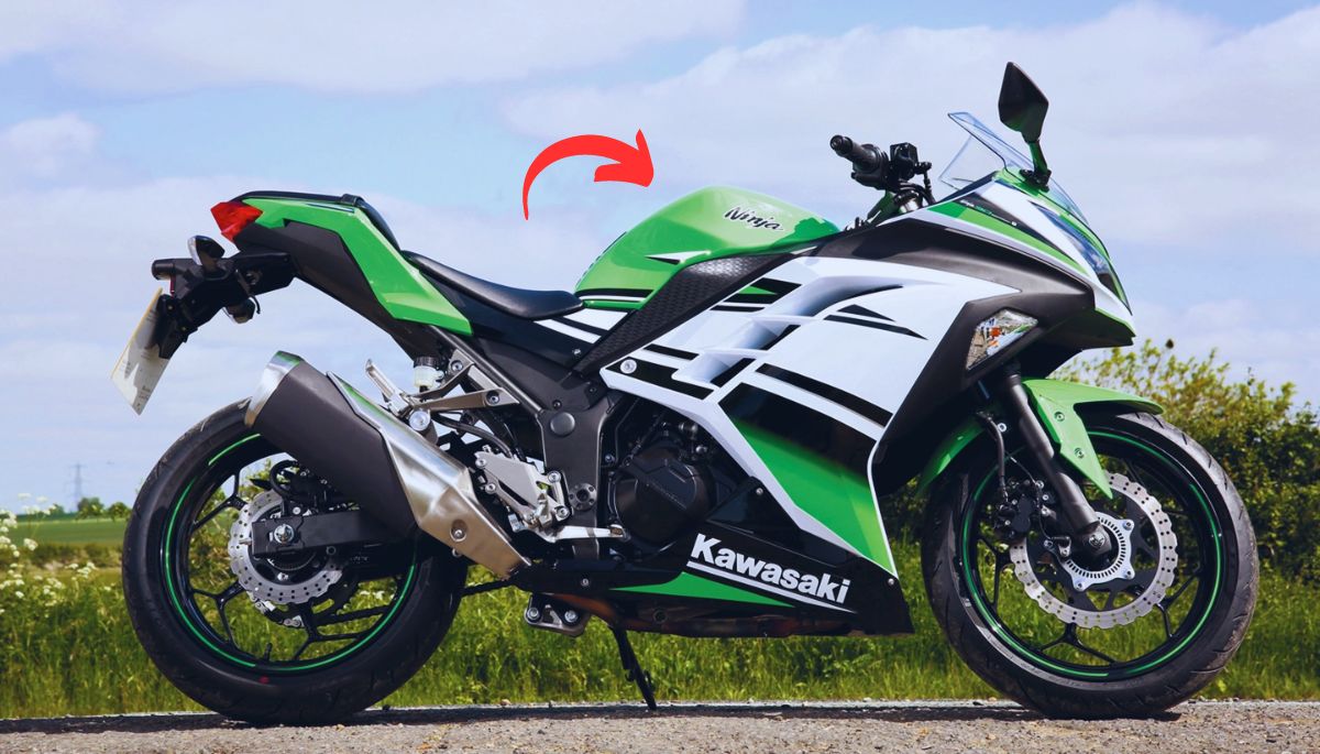 Kawasaki-Ninja-300